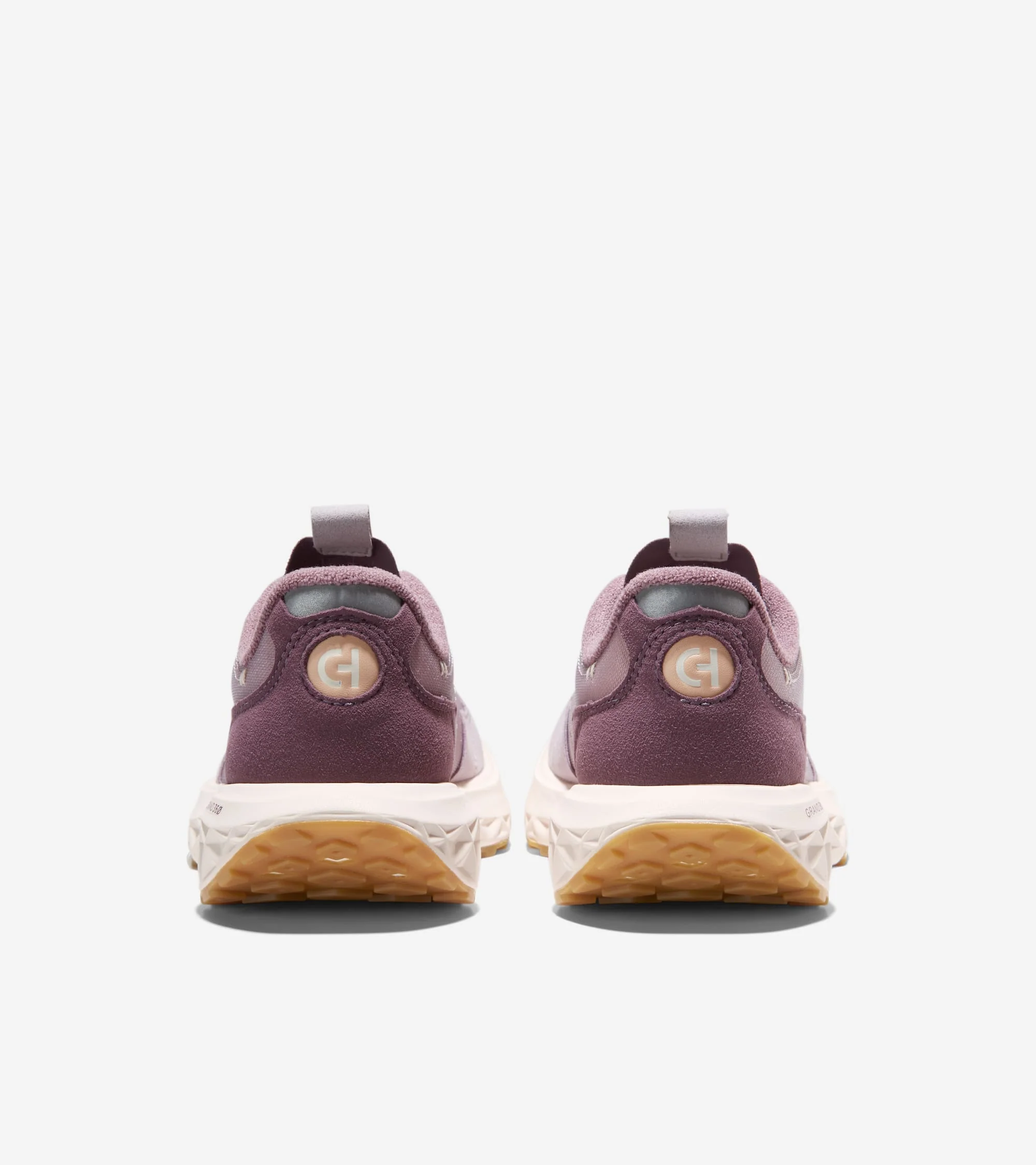 Mujer  ZERØGRAND Outpace 3 Running Shoe - Image 3